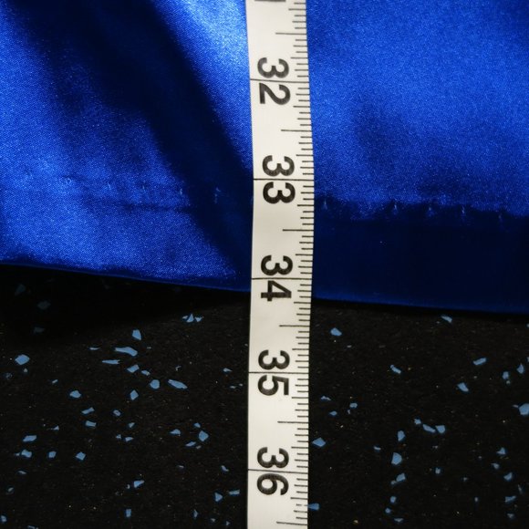 B. Smart Dress - Picture 3 of 7